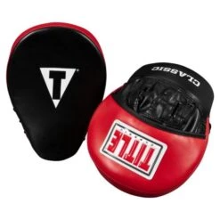 TITLE Classic Charge Punch Mitts -Venum Shop cchpm 4