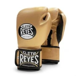Cleto Reyes Universal Training Boxing Gloves -Venum Shop cleto universal gold 4