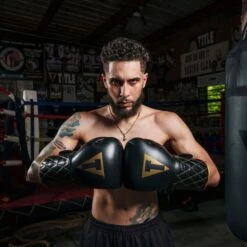 TITLE Boxing Couture Bag Gloves 11 TITLE Boxing Couture Bag Gloves -Venum Shop couture 5