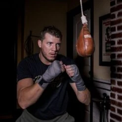 TITLE Cus D'Amato Genuine Leather Slipping Bag -Venum Shop cus slip bag