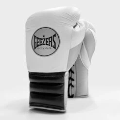 Geezers Halo Training/Sparring Boxing Gloves - Lace 25 Geezers Halo Training/Sparring Boxing Gloves - Lace -Venum Shop halo live images lace white black grey
