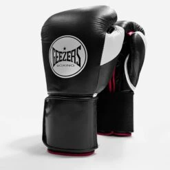 Geezers Halo Training/Sparring Boxing Gloves - Velcro 18 Geezers Halo Training/Sparring Boxing Gloves - Velcro -Venum Shop halo live images velcro black white red