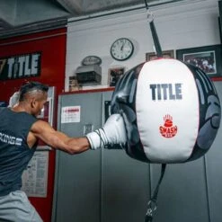 TITLE Mammoth Smash Bag Double End Bag -Venum Shop mammoth bag 3