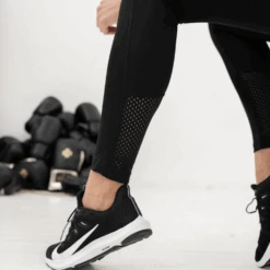 Di Nardo Womens Gym Leggings - Black -Venum Shop screen shot 2020 08 26 at 16.08.26