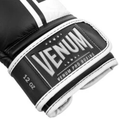 Venum Shield Boxing Gloves - Velcro -Venum Shop shield velcro 4