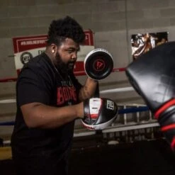 TITLE Boxing Infused Foam Punch Mitts 2.0 -Venum Shop title boxing infused foam punch mitts 2.0 5