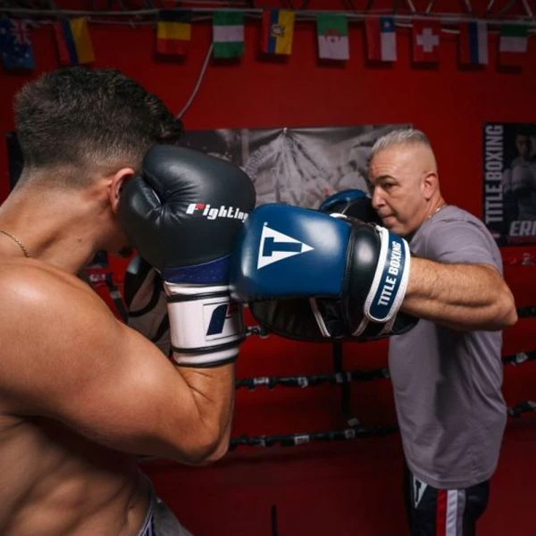 TITLE Boxing Dual Purpose Combo Punch Mitts 6 TITLE Boxing Dual Purpose Combo Punch Mitts - Image 6