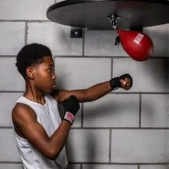 TITLE Classic Speed Bag -Venum Shop titlered