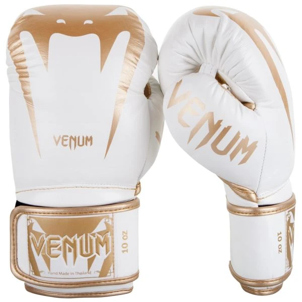 Venum Giant 3.0 Boxing Gloves - Image 2
