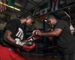 Title Gel Palm Pads -Venum Shop yglpp bk rd 1